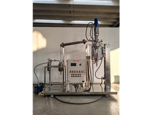 25L防爆不锈钢夹套循环加热蒸馏反应釜已完工发往盘锦