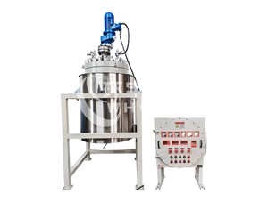 300L不锈钢油浴电加热加氢反应釜已完工发往德阳