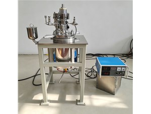 2L高温不锈钢油浴电加热实验釜已完工发往山西